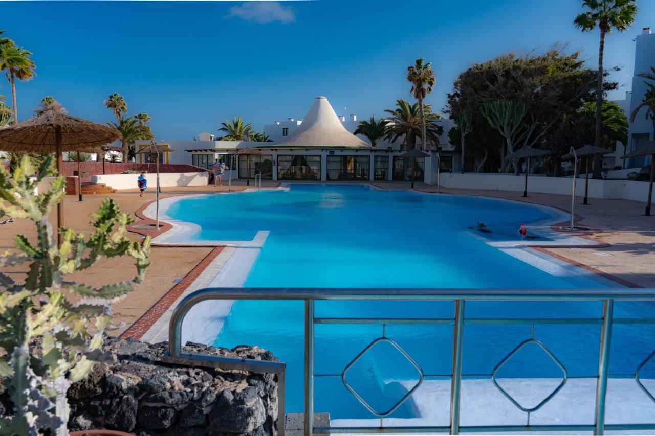 Casa A Primera Linea De Mar Costa Teguise Exteriér fotografie