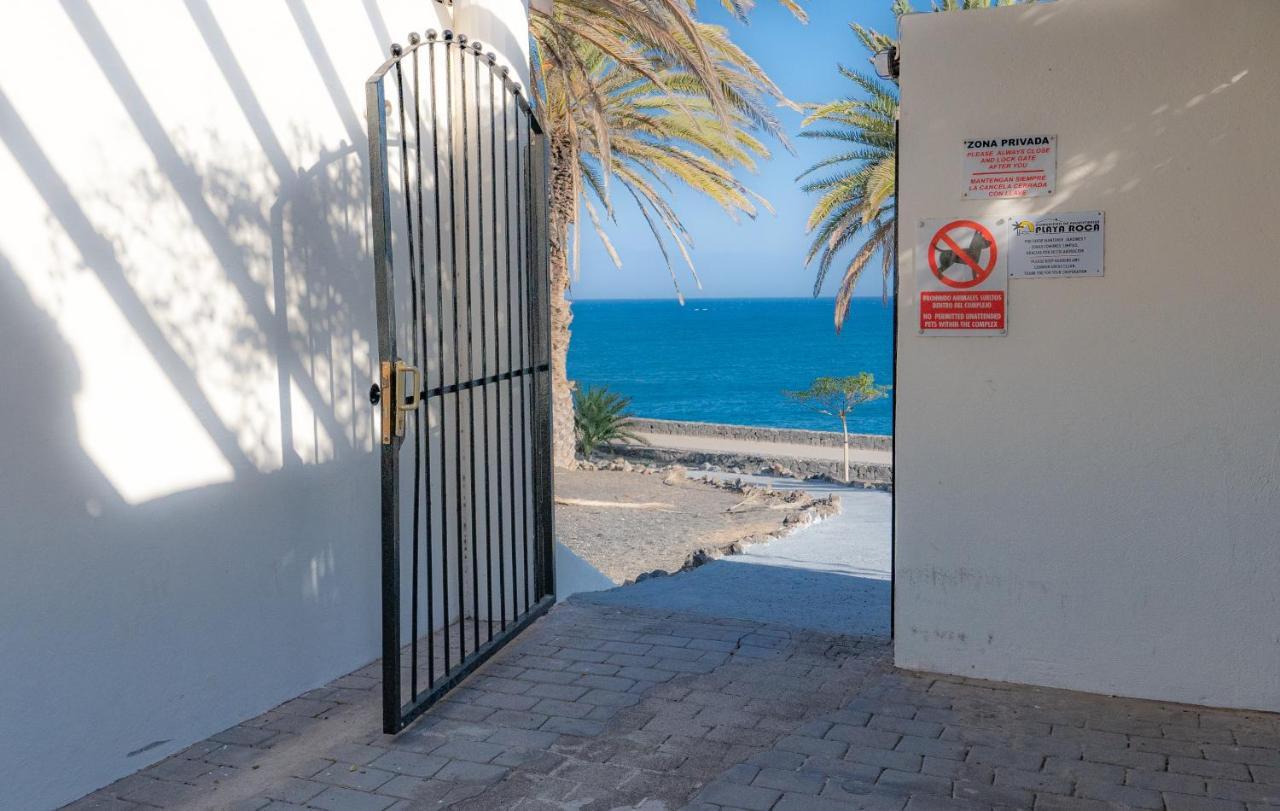 Casa A Primera Linea De Mar Costa Teguise Exteriér fotografie