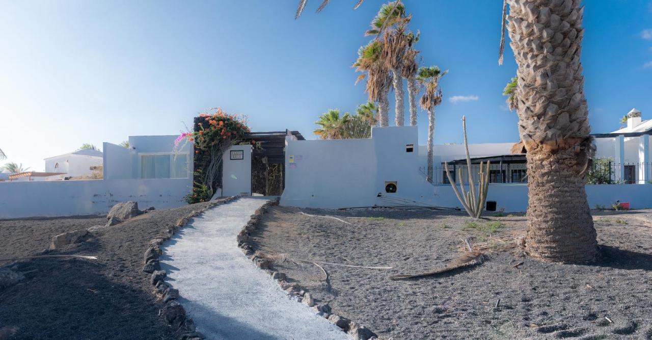 Casa A Primera Linea De Mar Costa Teguise Exteriér fotografie